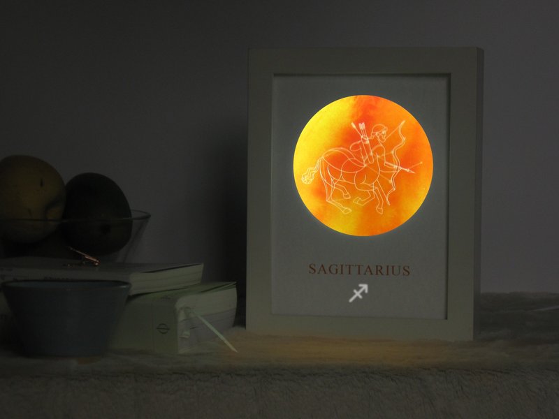 定製星座小夜燈 射手座  浪漫星空生日禮物 調光陪伴入眠床頭燈 - 燈具/燈飾 - 紙 藍色