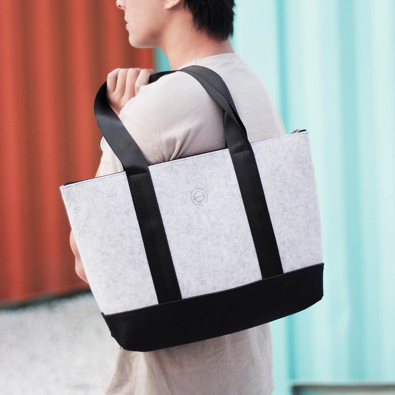 Tote- textured stone wool tote bag - light gray ash (large) - Messenger Bags & Sling Bags - Wool Gray
