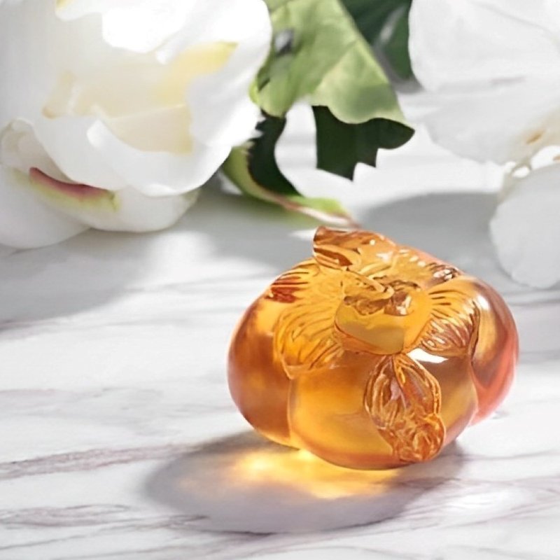 Good things come in a row single persimmon with glazed peony pattern base Wenzhen office sketch persimmon + good things happen - Items for Display - Glass 