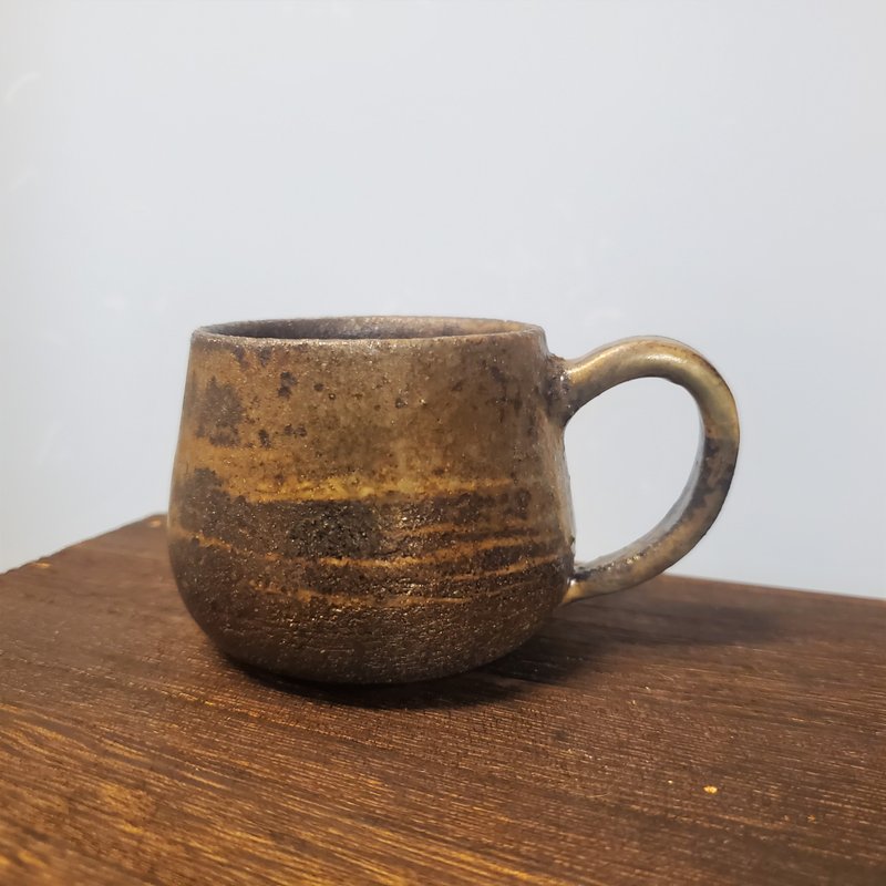 Wood-fired clay mug/coffee cup - Mugs - Pottery Black