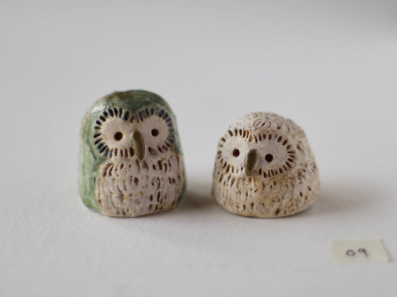 mom and baby owl - Items for Display - Pottery White