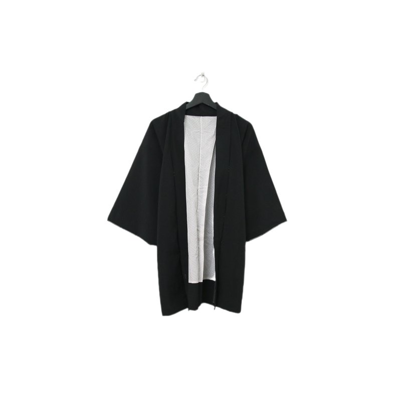 Back to Green-日本黑羽織 無限迷宮 紫色 kk-20//vintage kimono - 女大衣/外套 - 絲．絹 