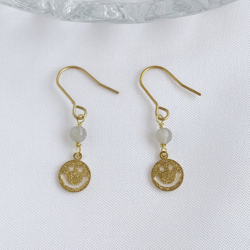 smiley. Labradorite Natural Stone Bronze Ear Hooks Hand Made Earrings Lucky Fortune - ต่างหู - คริสตัล สีเทา