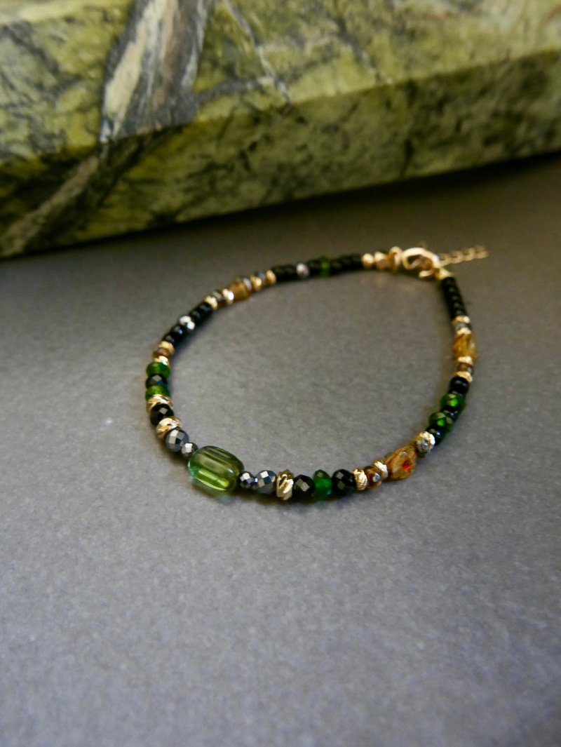 Gemstone Bracelet/Green Tourmaline/Diopside - สร้อยข้อมือ - หิน สีเขียว