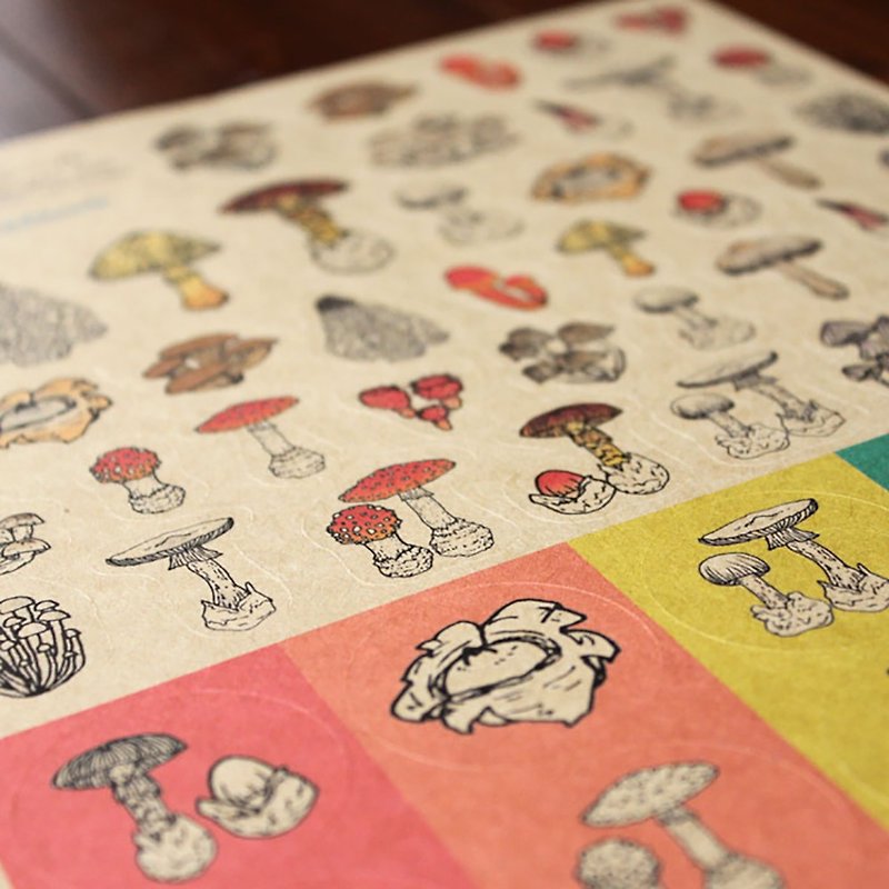キノコ図鑑シリーズ　キノコと毒キノコのシール - 貼紙 - 紙 多色