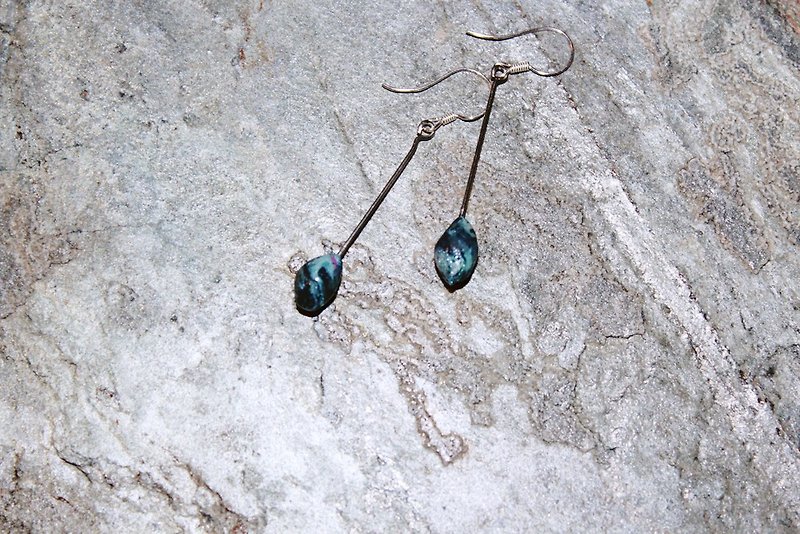 Mysterious River Soft Pottery Pin/Clip Type Fishing Earrings - Earrings & Clip-ons - Pottery Blue