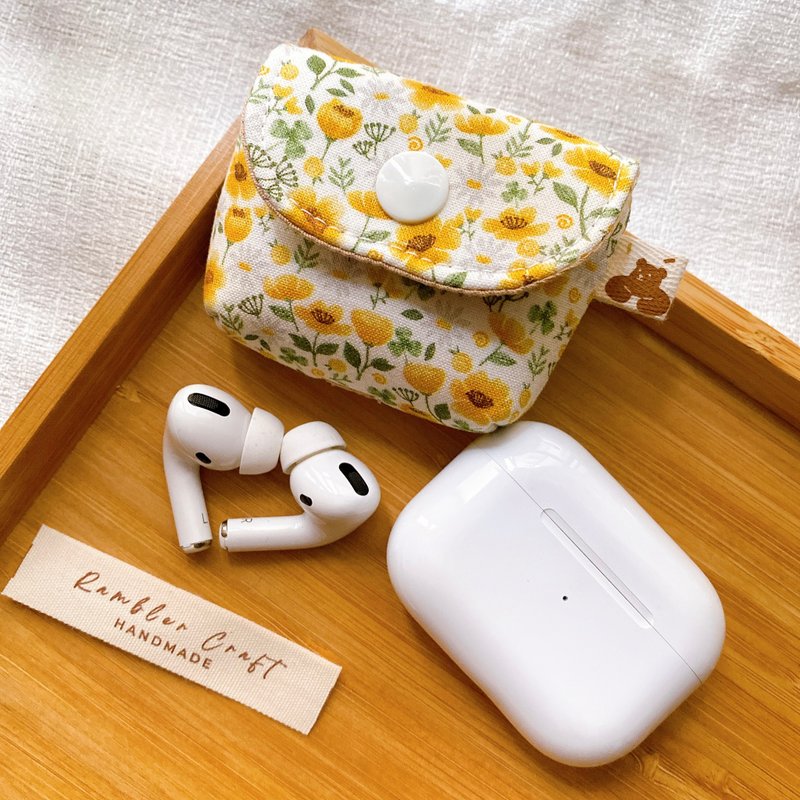 Airpods Case Airpods Pro earphone case earphone protective cover small yellow flower style - Headphones & Earbuds Storage - Cotton & Hemp 