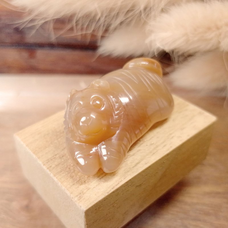 小雕件 小品生肖-虎 彩虹木化玉 - 擺飾/家飾品 - 玉石 金色