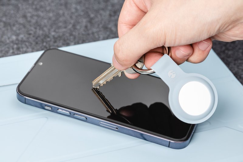 iPhone 13 全尺寸 GLASS Bumper防碎邊玻璃保護貼 - 手機配件 - 玻璃 