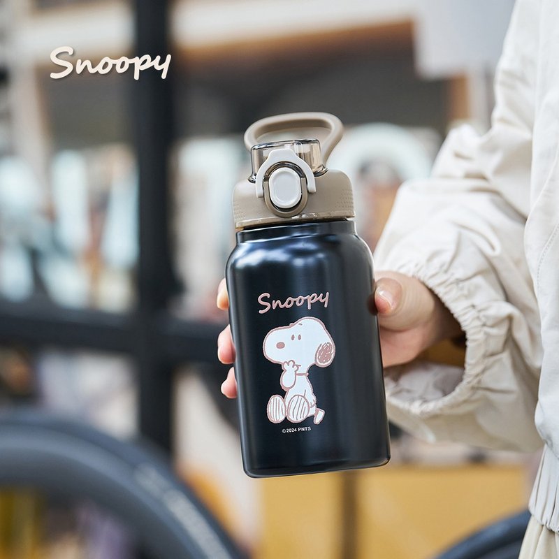 【クリスマスギフトボックス】Snoopyスヌーピー復刻クラシック手持ち304ステンレス真空保温ボトル550ml - 保温・保冷ボトル - ステンレススチール 