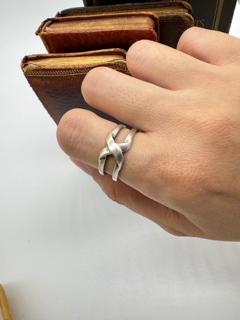 Antique Sterling Silver Cross Line 925 Sterling Ring - แหวนทั่วไป - โลหะ สีเงิน