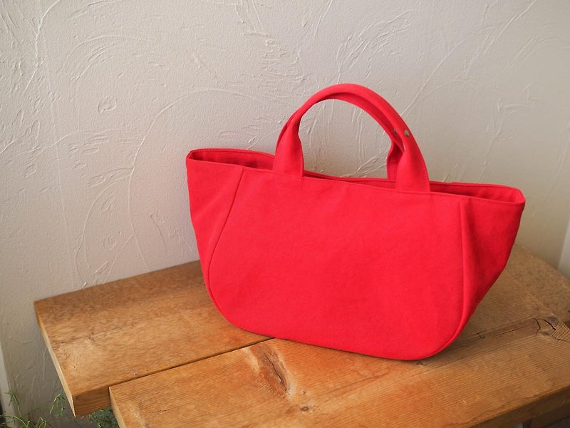 Round tote with lid M (red vermilion) - Handbags & Totes - Cotton & Hemp Red