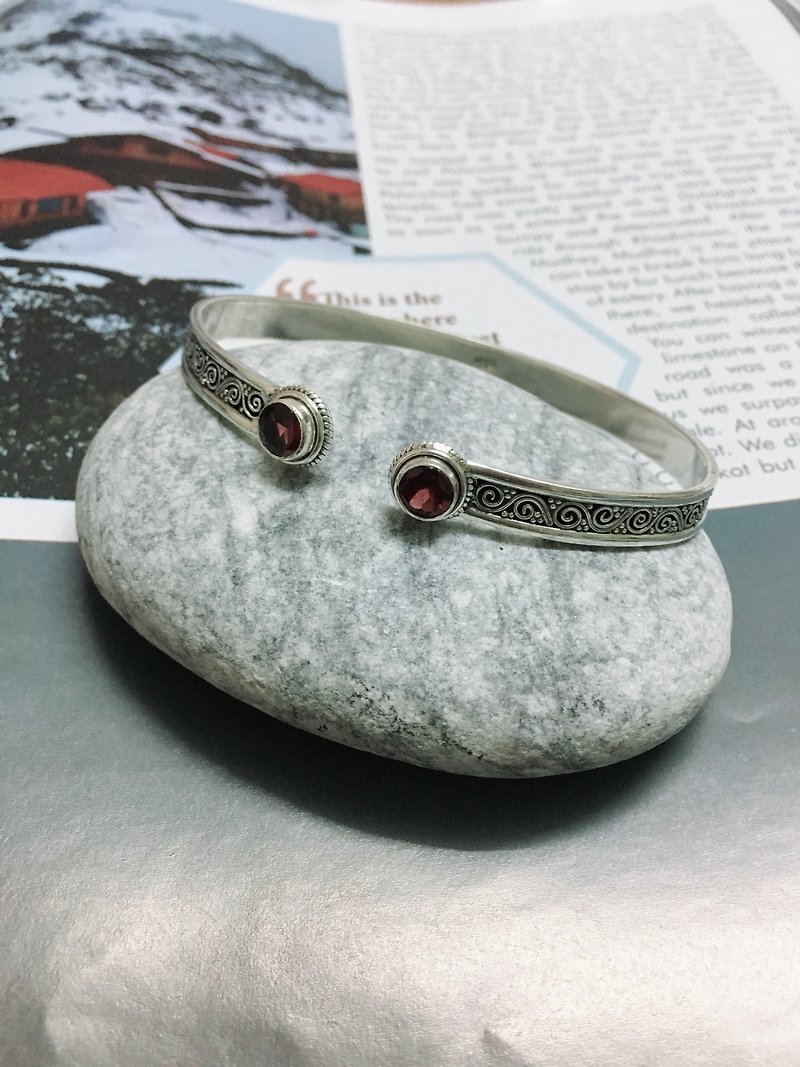 Garnet Bangle Handmade in Nepal 92.5% Silver - Bracelets - Semi-Precious Stones 
