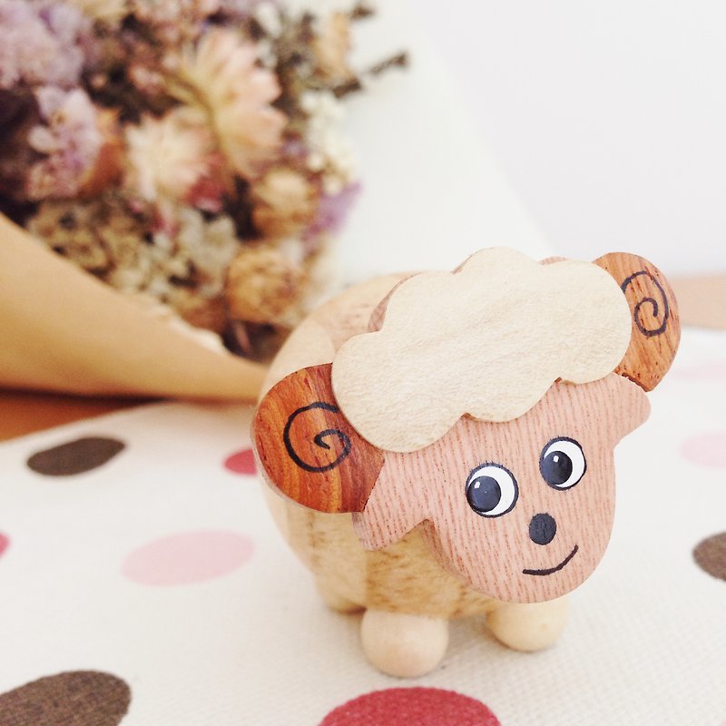 SHEEP memo clip-Wooden hand made - Magnets - Wood Brown