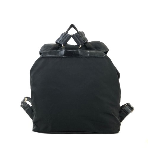 PRADA プラダ 90S トライアングルロゴ レザー リュック バックパック 日本直送 名牌中古包 】PRADA プラダ トライアングルロゴ