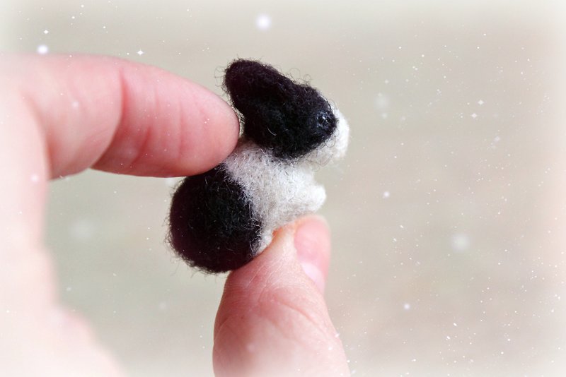 Small bunny toy Felted miniature rabbit Easter gift Dollhouse miniature - Stuffed Dolls & Figurines - Wool 