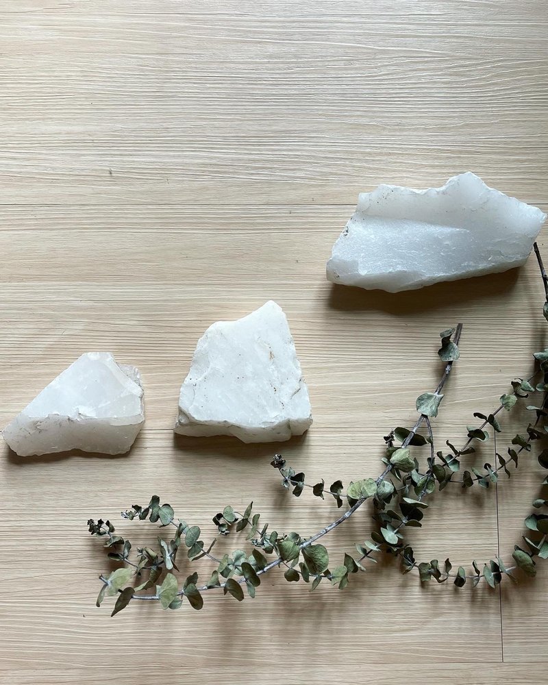 ㄅㄆㄇㄈ 白玉髓原石 - 擺飾/家飾品 - 玉石 白色
