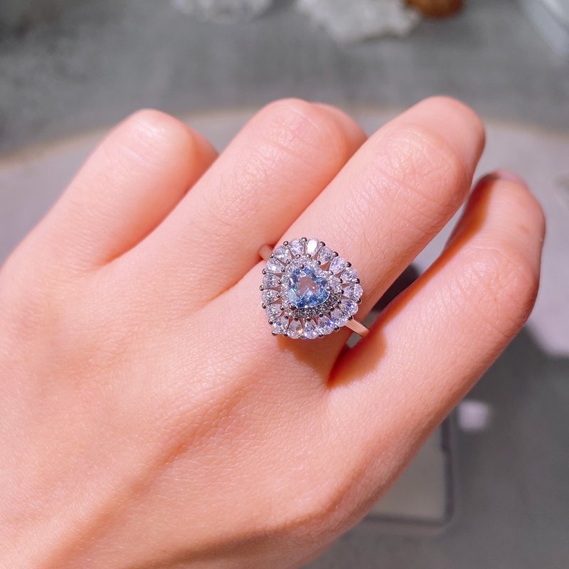 Aquamarine silver ring - แหวนทั่วไป - เครื่องเพชรพลอย สีน้ำเงิน