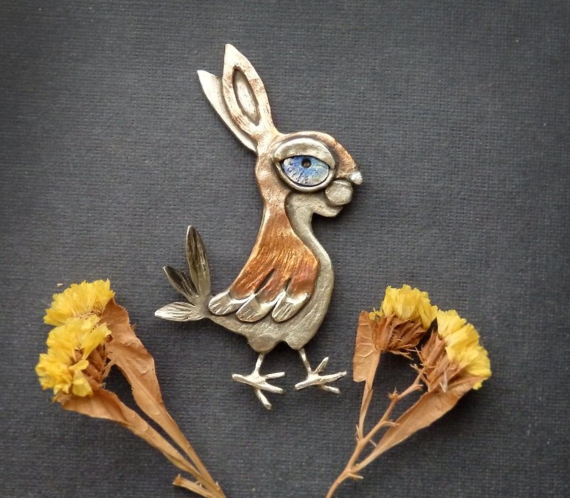 Rabbird brooch / rabbit /sparrow / funny jewelry - 胸針/心口針 - 其他金屬 藍色