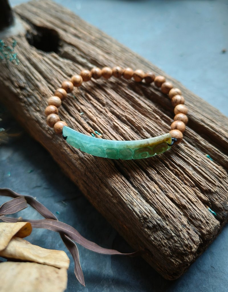 Burmese Jade Thuja Beads Bracelet - สร้อยข้อมือ - เครื่องเพชรพลอย สีเขียว