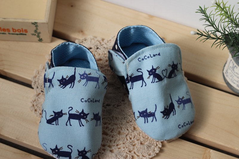 Cats lined up - toddler shoes - Kids' Shoes - Other Materials Blue