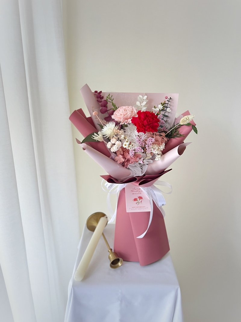 Sincere Everlasting Carnation Bouquet - Dried Flowers & Bouquets - Plants & Flowers 