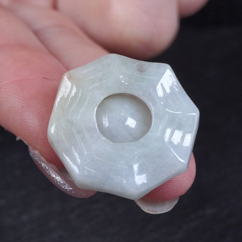 瓔珞珠寶盒 E.L.Jewelry Box 【乾坤太極】飄黃翡翡翠八卦吊墜 | 天然緬甸A貨翡翠 | 送禮