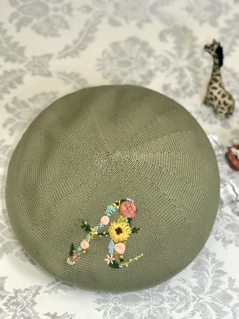 Original design beret new spring and autumn embroidered hat handmade embroidery beret - Hats & Caps - Cotton & Hemp Green
