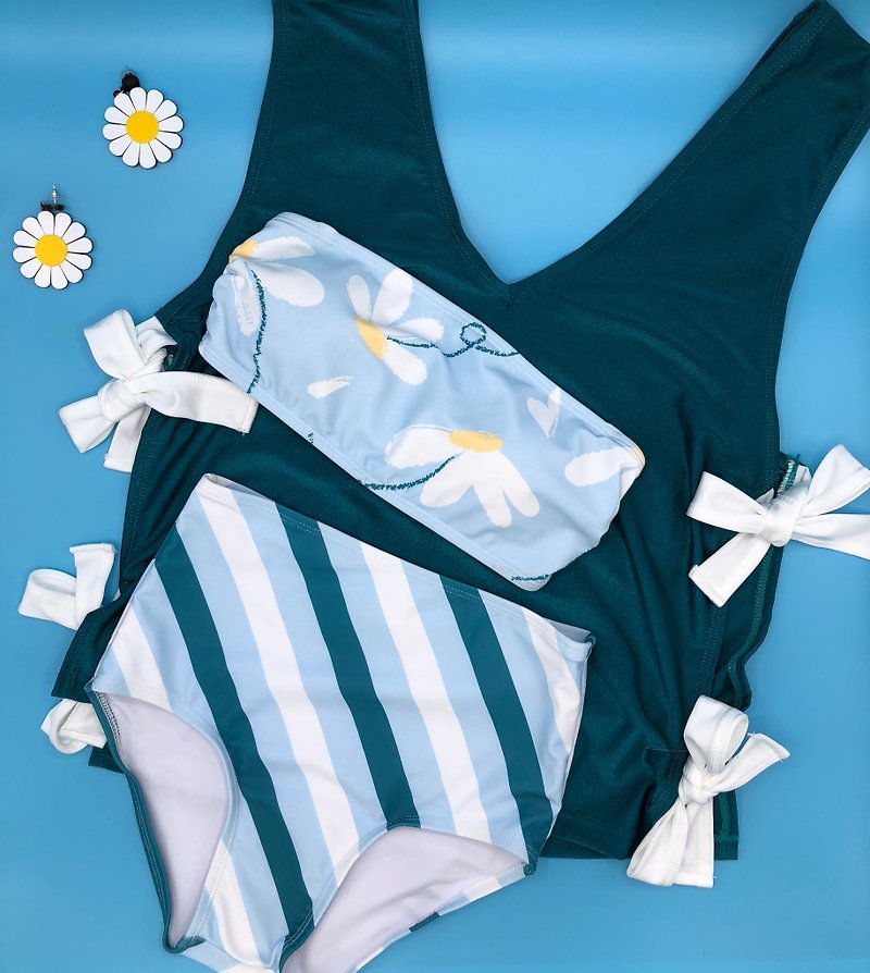 Blue Sky Daisy Swimsuit set - 女泳衣/比基尼 - 聚酯纖維 藍色