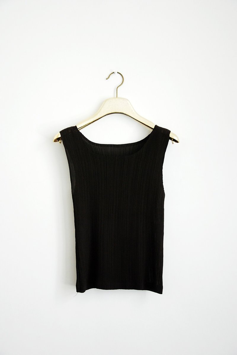Ancient elastic folds vest - เสื้อกั๊กผู้หญิง - วัสดุอื่นๆ 