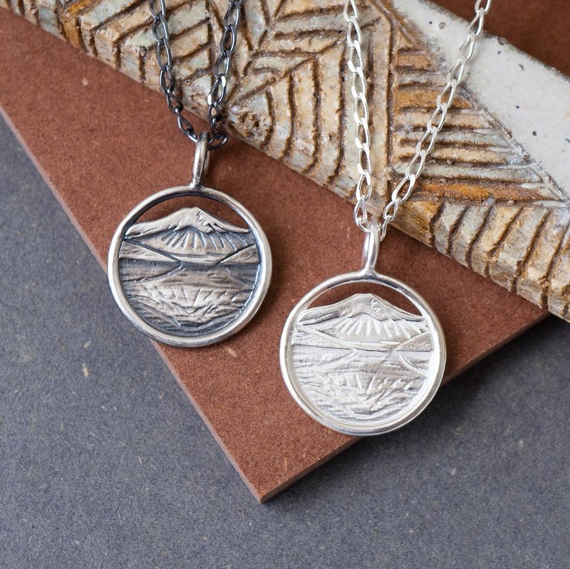 Mount Fuji ,Sterling Silver Necklace. - สร้อยคอ - เงินแท้ สีเงิน