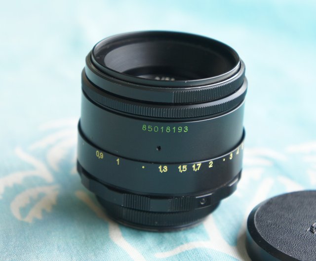 Helios 44-2 58mm F/2 lens for M42 Zenit Pentax Practica - Shop