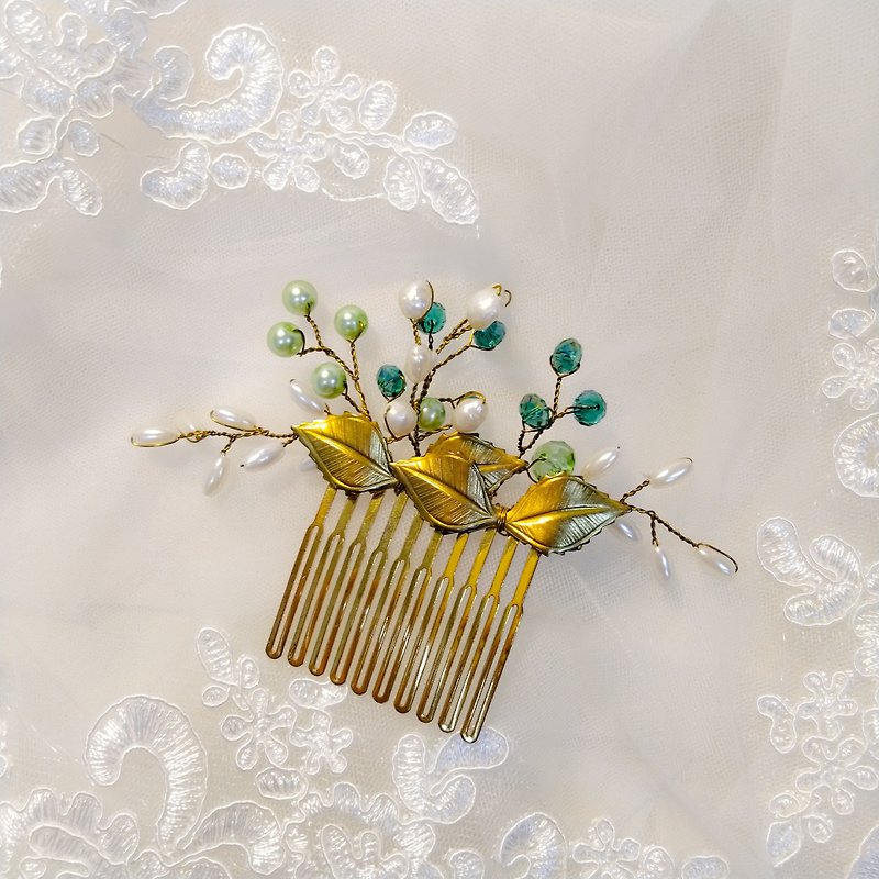 Wearing a happy earrings series - bridal comb. French comb. Self-service wedding - green wings - เครื่องประดับผม - โลหะ สีเขียว