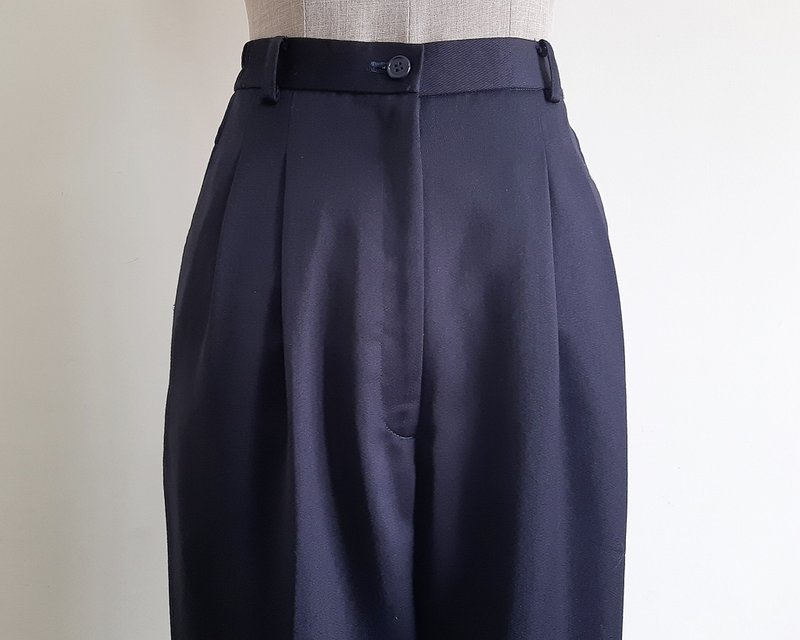 Vintage Navy Blue Pleated Pants - กางเกงขายาว - วัสดุอื่นๆ สีน้ำเงิน