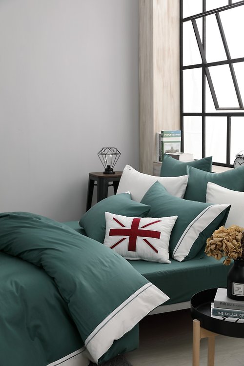 家適居家寢飾生活館 城市系列-劍橋綠-床包兩用被四件組-100%精梳棉