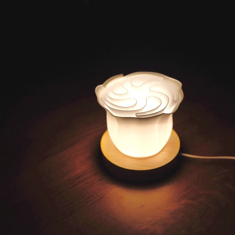 【フラワー】テーブルランプ/ベッドサイドランプ/照明 - 照明・ランプ - その他の素材 ホワイト