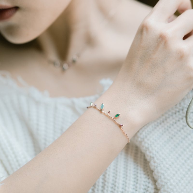 Persephone Leaf Spring Bracelet - สร้อยข้อมือ - เครื่องเพชรพลอย 