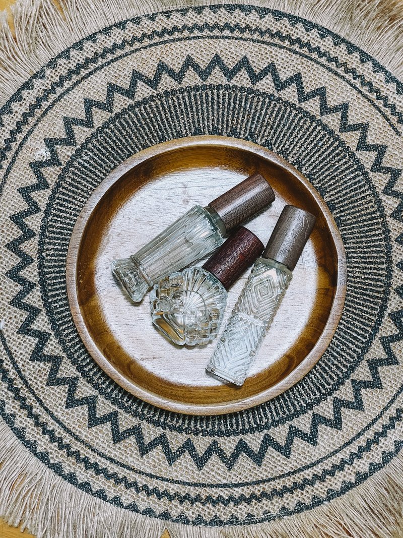 全天然手作聖木升運香薰噴霧 - 香氛/精油/擴香 - 精油 透明