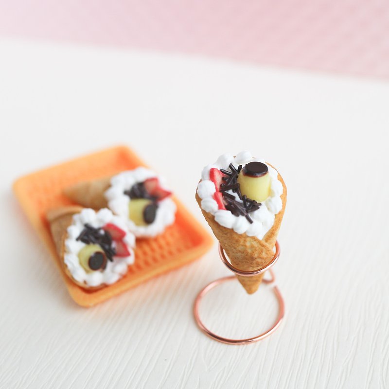 Mini Strawberry Pudding Crepe Single Earring - Earrings & Clip-ons - Clay Orange