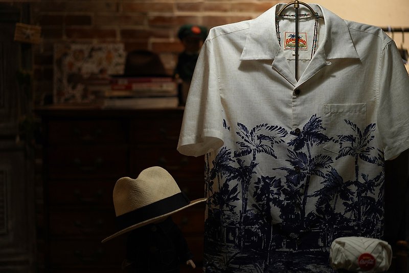 Aloha 美式復古 古巴領夏威夷襯衫 垂順天絲 椰子釦 無性別穿搭 - 男裝 恤衫 - 棉．麻 白色