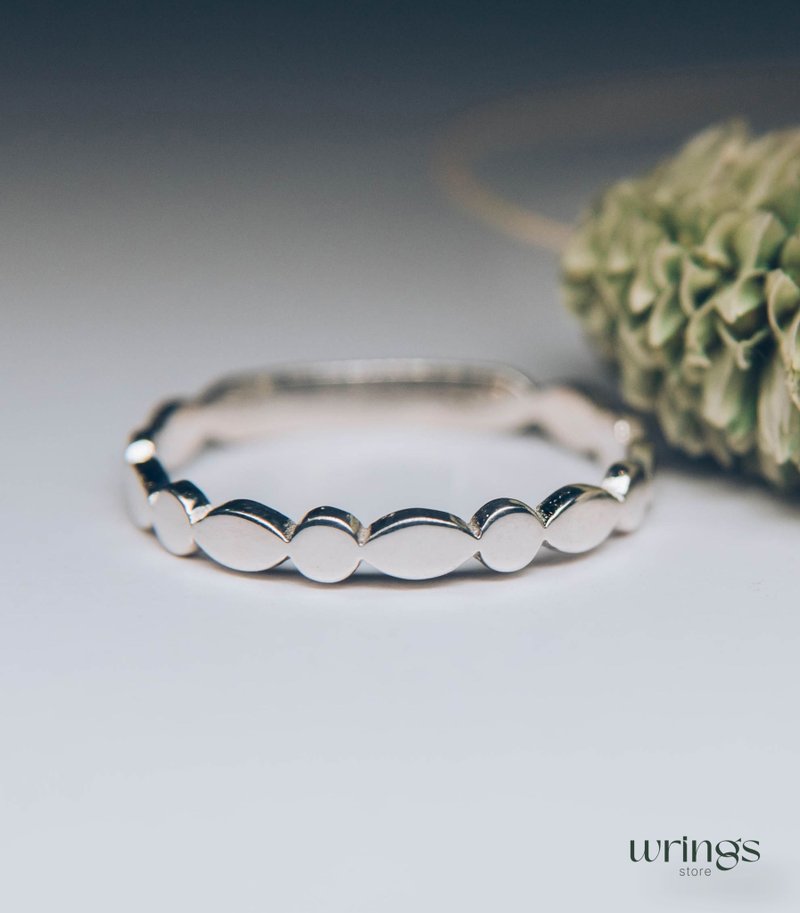 女士極簡銀質承諾戒指 珠飾風格 獨特細疊戴戒指 - 戒指 - 純銀 銀色