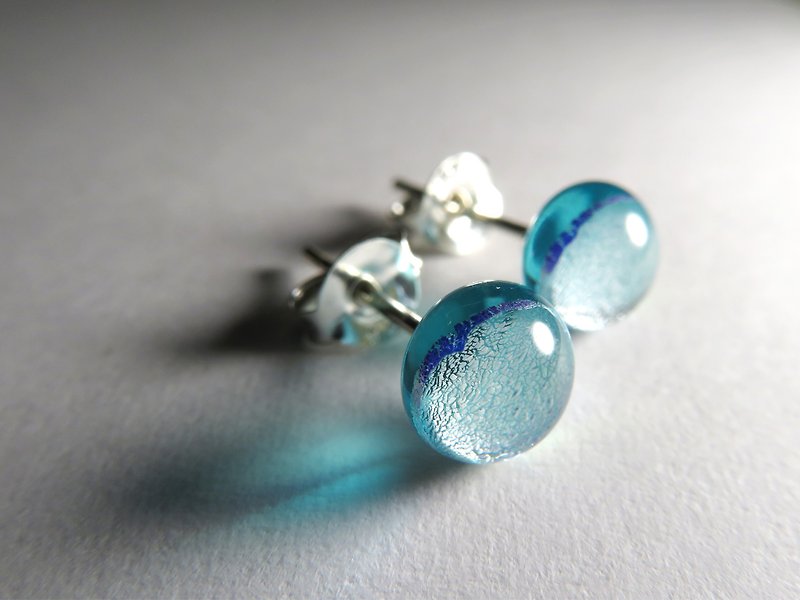 Jewelry glass sterling silver ear pin / lake green (ear pin, Clip-On) - Earrings & Clip-ons - Glass Blue