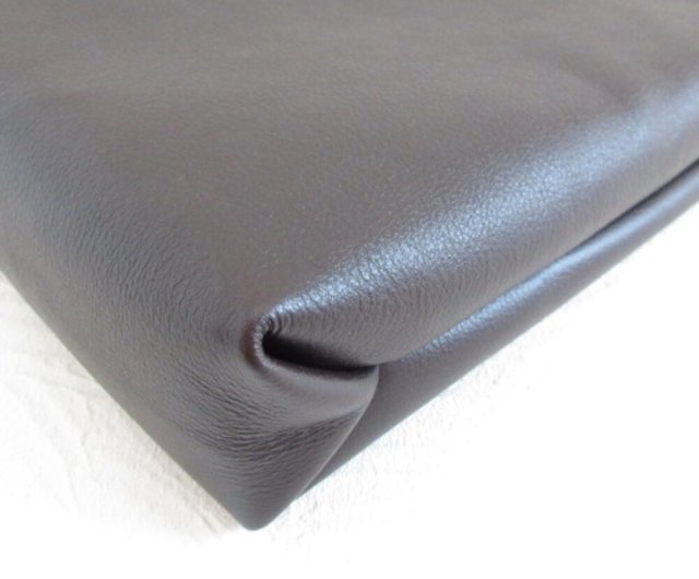 新作・牛革・ぷっくり三角マチ・BOXミニトート・シュリンク・ダーク