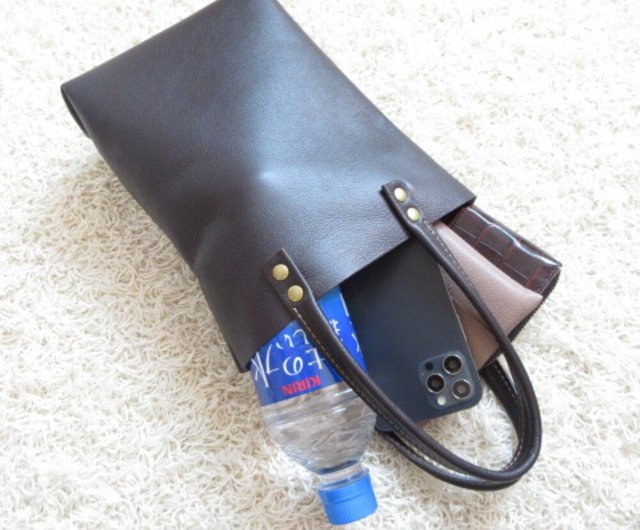 新作・牛革・ぷっくり三角マチ・BOXミニトート・シュリンク・ダーク