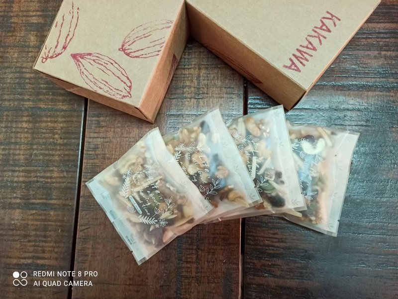 KAKAWA原豆可可綜合堅果.一盒4包入NT200 - 水果乾 - 新鮮食材 卡其色