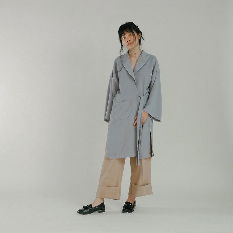 SIDE WRAP KIMONO - 女大衣/外套 - 絲．絹 灰色