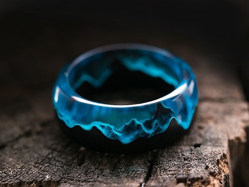 Green Wood 木製藍色樹脂戒指北極木結婚戒指送給他的完美禮物