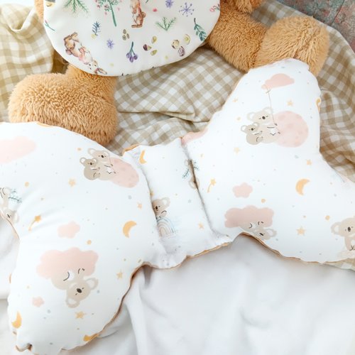 QQ rabbit 手工嬰幼兒精品 彌月禮盒 免費繡名字。星月無尾熊。蝴蝶枕 推車枕 嬰兒枕 寶寶枕