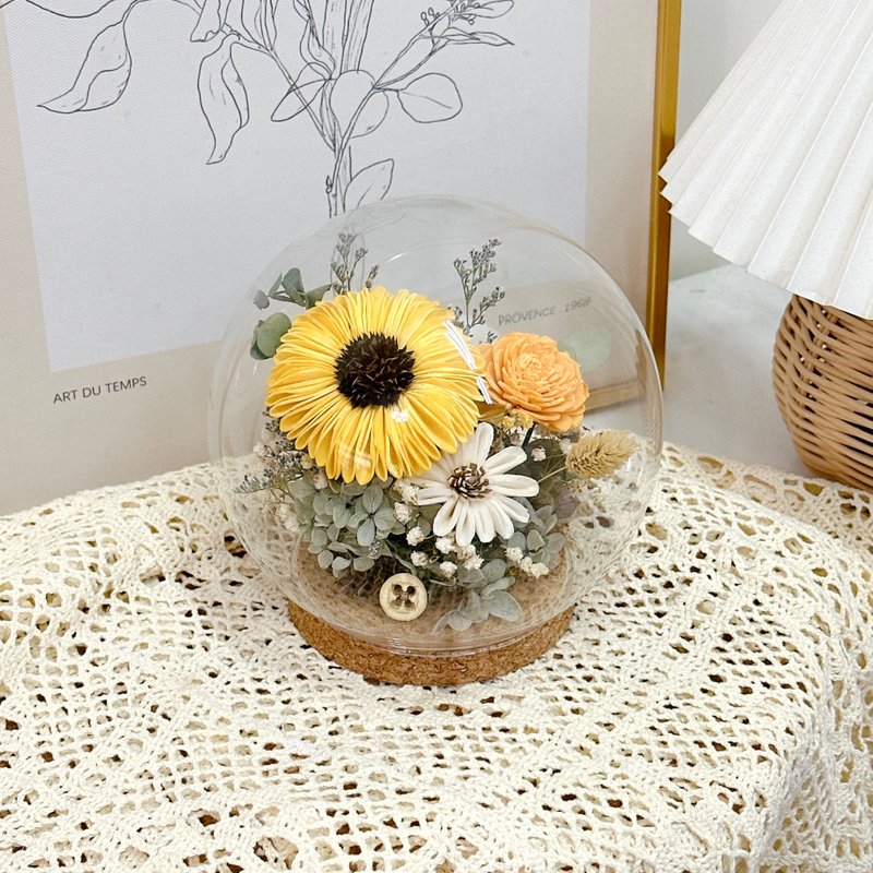 Sunflower magic glass round cup of immortal flowers dried flowers sunflower gift graduation season with gift box - ช่อดอกไม้แห้ง - พืช/ดอกไม้ สีเหลือง