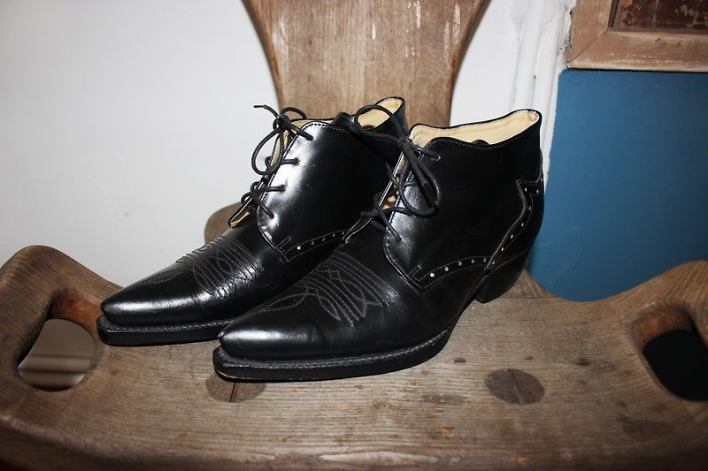 S109 (Vintage) black exquisite hand stitching design low tube low heel shoes (23.5cm) - รองเท้าลำลองผู้หญิง - หนังแท้ สีดำ